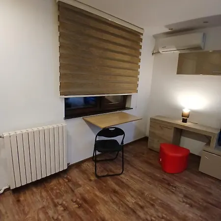 Apartment Garsoniera Kiri